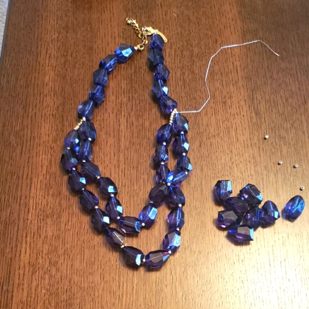 Damage Jewelry.
